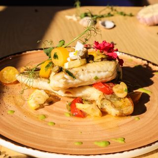 Эсколар под креветочным соусом