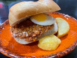 Tapa De Picadillo De Chorizo con Huevo