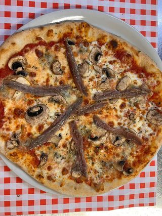 Pizza Alici 