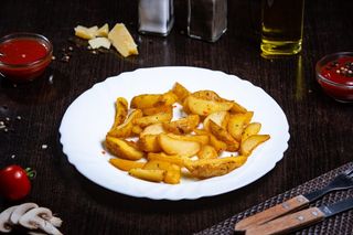 Meniu cartofii casei