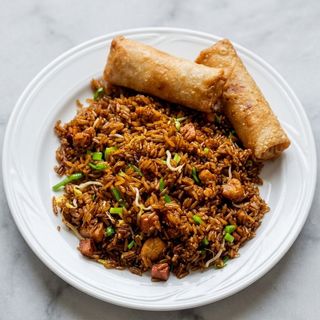 Arroz Especial Con Lumpias