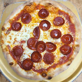 Pizza Diávola (Mediana)