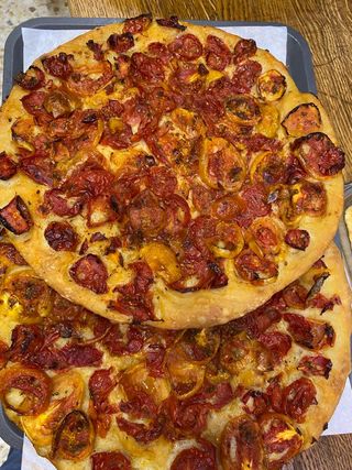 Focaccia al pomodoro intera