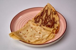 Palačinke sa kondenzovanim mlijekom, džemom ili choco prelivom 120 g