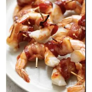 24. Langostinos Con Bacon