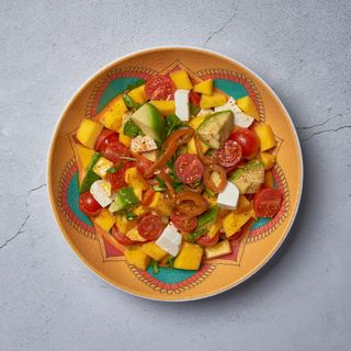 Ensalada de mango y aguacate