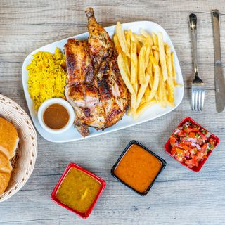 Poulet 1/2 roti/ grillé au choix