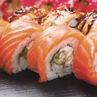 Salmon Roll - 8 pezzi