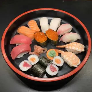 54.Tokujyou Sushi (18 Pzs.)