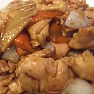 Pollo Con Guindillas
