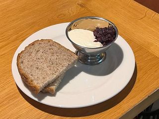 Паштет з цибулевим мармеладом