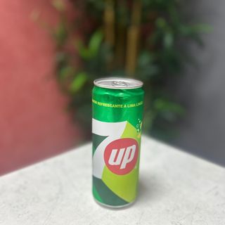 7 UP Lata 330ML