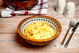 Mămăligă în straturi