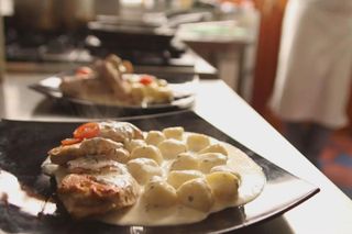 Pureći file u umaku od gorgonzole