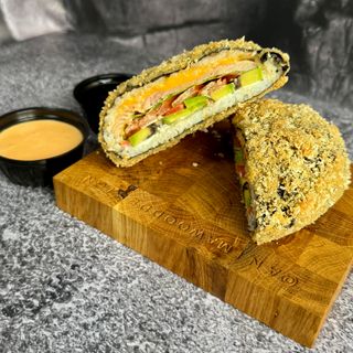 Суши-бургер Тунець (310г)