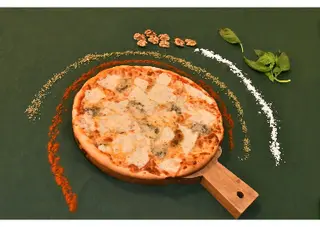 PIZZA 4 FORMAGGI