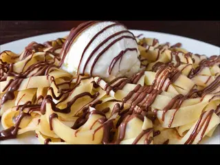 Crêpe Fettuccini