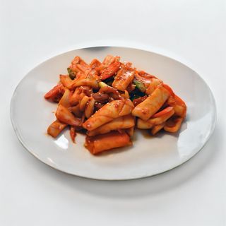 Calamari con salsa piccante