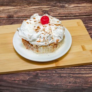 Pastel De Tres Leches 