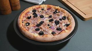 Pizza Tonno e Cipolla Ø 24cm
