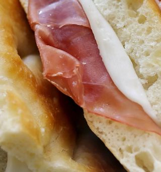 Ciaccino con bresaola per 4 persone