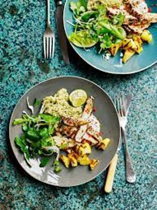 Grilled Chicken And Pineapple Salad