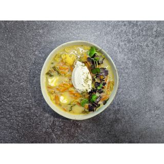 Povrćna čorba s miso pastom i pavlakom