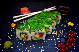 Wakame Roll