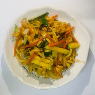 Yaki Udon Amb Pollastre