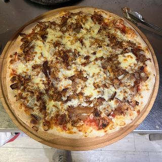 Pizza grande de 40 cm