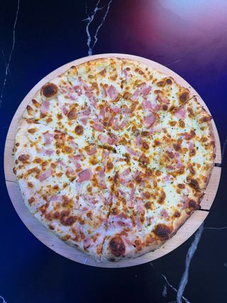 PIZZA CARBONARA