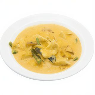 53 Manzo curry rosso con latte di cocco