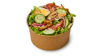 Mała sałatka Cezar z kurczakiem