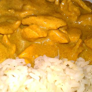 Pollo al curry.