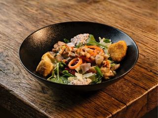 Crispy Camembert & Chicken Salad