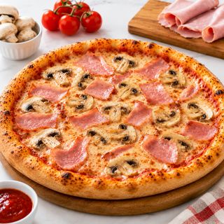 Pizza Prosciutto e funghi