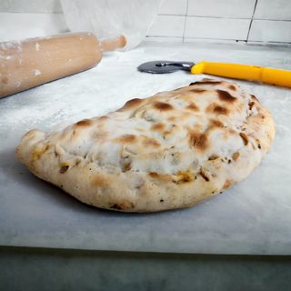 Calzone kiss