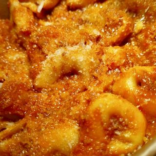 TORTELLINI AL RAGÙ 