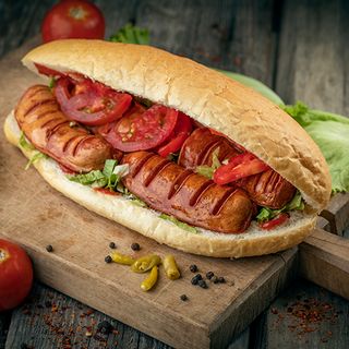 მექსიკური ჰოთ-დოგი "სუპერი" პურით