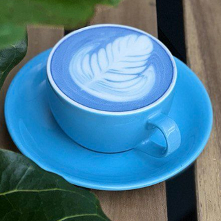 Синя матча подвійна