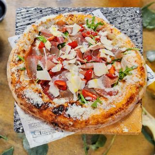 Pizza Prosciutto Crudo