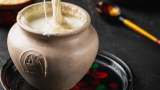 ყველის ვარენიკები ქოთანში