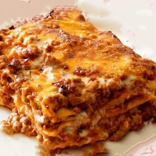 Lasagne alla bolognese + Lattina Coca-Cola