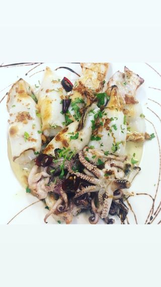 Chipirones A La Plancha