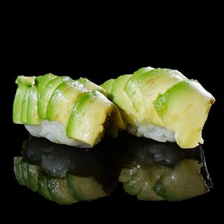 146 Nigiri avocado 2 pezzi