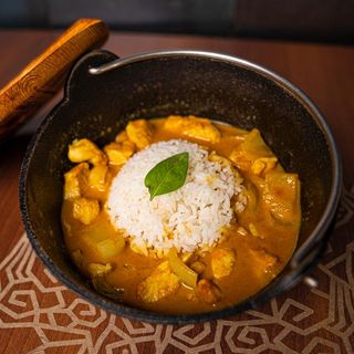CURRY AMARILLO POLLO