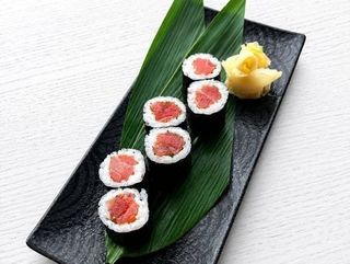 HOSOMAKI GRAVADLAX MARYNOWANY ŁOSOŚ
