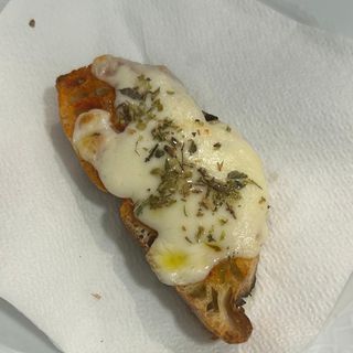 Montadito De Tomate Y Mozzarella