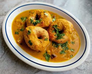 Sambhar vada 2 pezzi