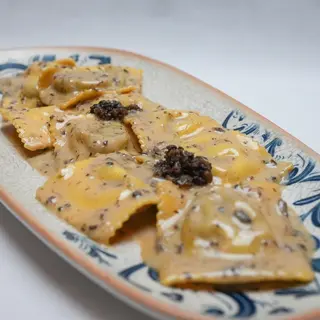 Ravioli Di Manzo Con Crema De Trufa